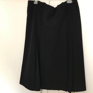 Gucci womans black skirt 46